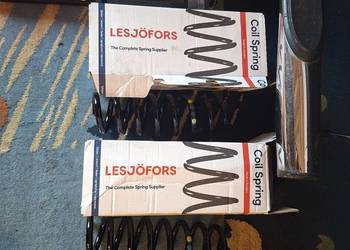 sprężyny tył GLC220D /250/250D 4-M  4256924 CENA 400 ZŁ