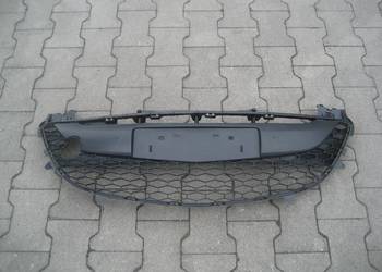 mazda 2 ii lift 10-14r kratka zderzaka środkowa dr61 501t dr61501t