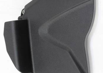 Yamaha R1 RN22 osłona zębatki