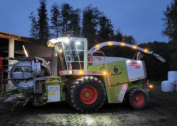 Sieczkarnia Claas Jaguar 880