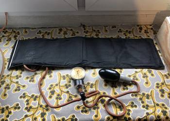 Ciśnieniomierz Tycos, certyfikowany, analogowy, lata 70'- 80', do renowacji