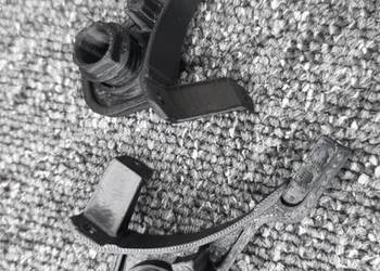 Uchwyt reperaturka mocowania Alfa Romeo MITO NOWE górne h7 xenon