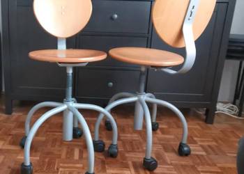 Krzesełka metalowe, obrotowe do każdego pomieszczenia