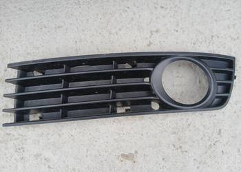 Audi A4 B6 kratka zderzaka lewa oryginalna 8E0807681