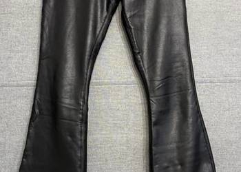 Dziewczęce spodnie dzwony ze skórzanym efektem ZARA rozmiar 152