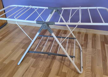 Suszarka wolnostojąca pozioma – składana, stalowa konstrukcja