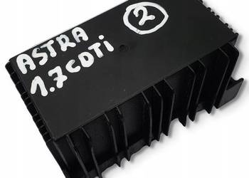 PRZEKAŹNIK ŚWIEC ŻAROWYCH Opel Astra J 1.7 CDTI GM 55557761 51299045