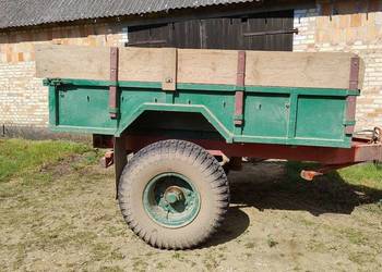 Przyczepka wywrotka jednoosiowa