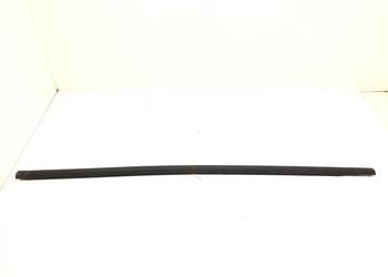 LISTWA ZGARNIAJĄCA PRZÓD PRAWA VW GOLF VII