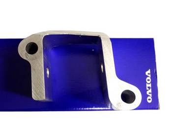 VOLVO S60 V60 XC60 II wspornik tulei wahacza przod 31360708