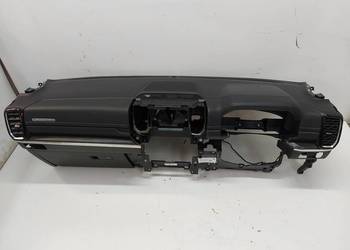 Ford Ranger VI 6 2024r KOKPIT DESKA ROZDZIELCZA UK 