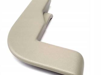 VOLVO XC90 II oslona lewego zawiasu fotela 3 rzad 39831241