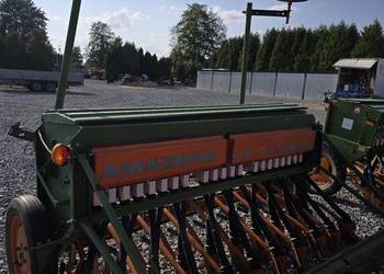 Siewnik zbożowy AMAZONE D8/25 SPECIAL
