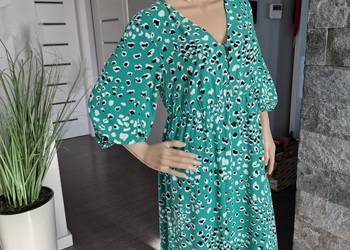 Sukienka w rozmiarze 40