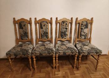 Krzesła drewniane tapicerowane