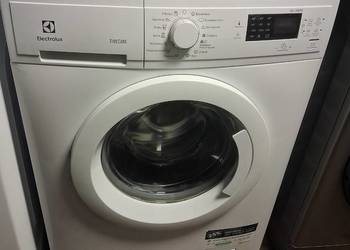 PRALKA OD FRONTU ŁADOWANA ELECTROLUX