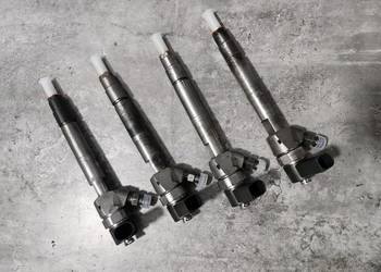 WTRYSKIWACZ MERCEDES COMMON RAIL 0445110012 200 220 CDI