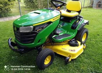 Traktorek kosiarka John Deere model S240 . USA.