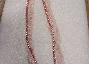 naszyjnik z prlu stan bdb obwód 60 cm