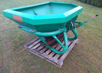 Rozsiewacz Amazone 803 rauch