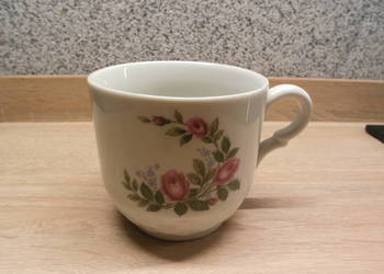 Porcelanowa filiżanka