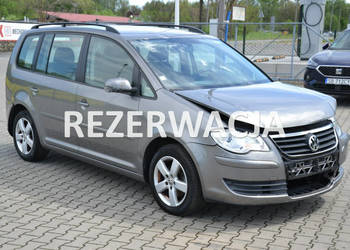 Volkswagen Touran 1,9 tdi 105ps* 6-biegów* ekonomiczny* climatronic* ICDau…