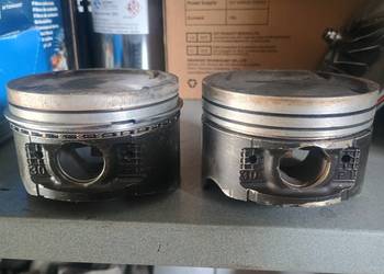 Nissan 300zx 3.0 twin turbo VG30DETT tłoki