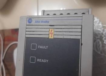 Inteligentny kontroler prędkości Allen Bradley  160BA 01NSF1