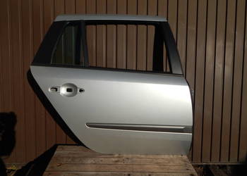 RENAULT LAGUNA II KOMBI DRZWI PRAWY TYŁ WERSJA Z HF TYLNIE TEB 64 TEB64