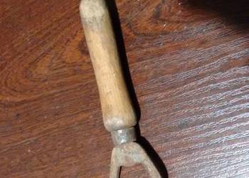 Stary otwieracz do butelek prl* 2303