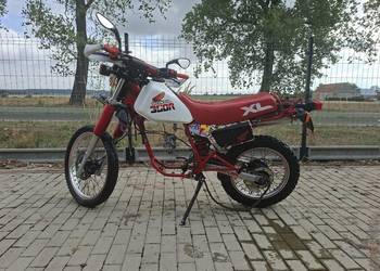Honda xl 350 87r.  rama z dokumentacja