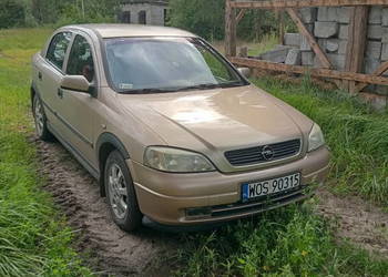 Syndyk sprzeda - Opel Astra, 2001 r.