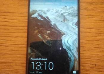 Sprzedam telefon Huawei p10 lite czarny z ładowarką oryginalna 3/32 gb