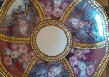 Komplet porcelana,podstawki i kubeczki