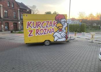 przyczepa kurczak z rożna do wynajęcia