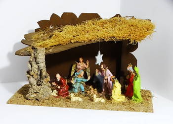 Szopka bożonarodzeniowa z pozytywką – dekoracja świąteczna 40×20×25 cm