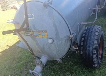 Sprzedam beczkowóz 1700l Sprzedam beczkowóz 1700l