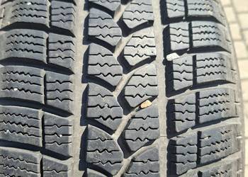 Opona 1 sztuka 215/55/17 r KORMORAN SNONPRO B2 m+s 98v bieżnik ok 9 mm