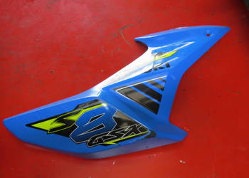 SUZUKI S8 GSX 800 24 plastik pokrywa osłona boczek y