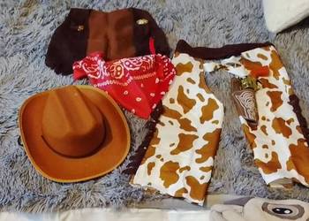 Sprzedam strój kowboja