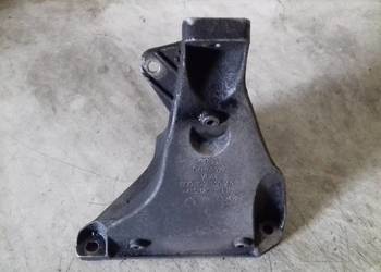 Łapa mocowanie uchwyt wspornik silnika prawe 8D0199308AG audi a4 a6 passat
