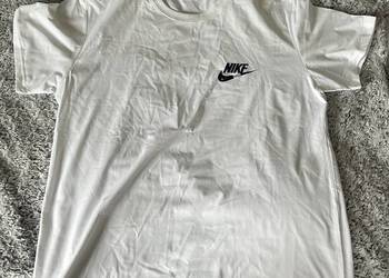 Koszulka t-shirt biała NIKE nowa- nie używana 100% bawełna ( cotton)
