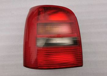 Lampa Lewy Tył Tylna Lewa Audi A4 B5 Avant 8D9945095A