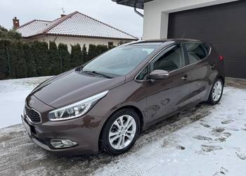 Kia Ceed 1.6 BENZYNA Klimatronik Nawigacja Kamera Ledy Tempomat WEBASTO