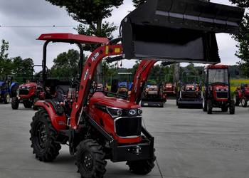 Captain 263 z ładowaczem Czołowym FL-250 Kubota Yanmar Solis