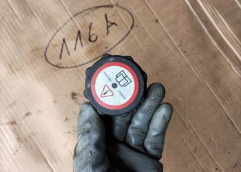 FORD MONDEO MK1 MK2 KOREK ZBIORNICZKA WODY WYRÓWNAWCZEGO