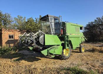 Kombajn John Deere 1032
