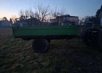 Przyczepa jednosiowa