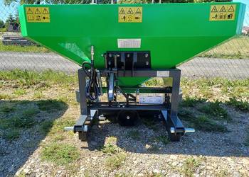 Rozsiewacz Jednozasypowy  – Dwutarczowy , 800 litrów