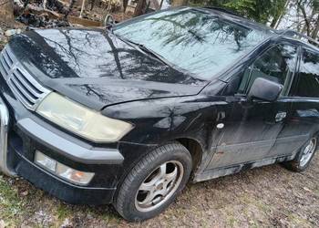 Mitsubishi Space Wagon 4x4 2,4 gdi całość albo czesci